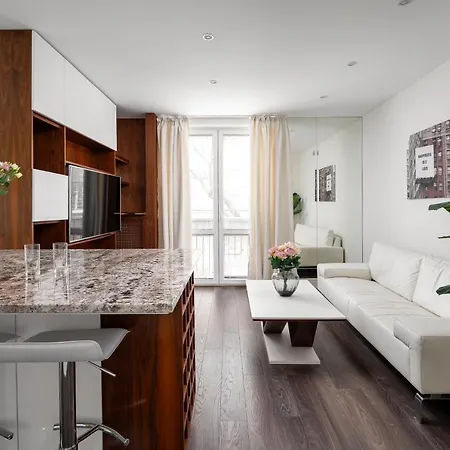 Apartman Heart Of 2br Haven Varsó