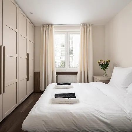 아파트 Heart Of 2br Haven 바르샤바